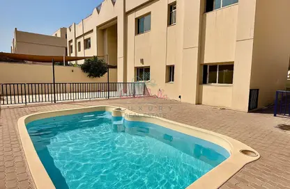 فيلا - 4 غرف نوم - 5 حمامات للايجار في فلل الجميرا 2 - جميرا 2 - الجميرا - دبي