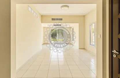 Villa - 3 Bedrooms - 3 Bathrooms for rent in Springs 14 - The Springs - Dubai