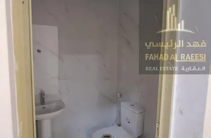 مستودع - استوديو - 2 حمامات للايجار في الصجعة الصناعية - آلصجعه - الشارقة