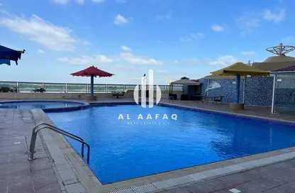 Apartment - 3 Bedrooms - 4 Bathrooms for rent in Al Khan Corniche - Al Khan - Sharjah