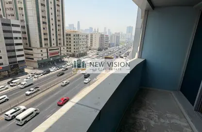 شقة - 2 غرف نوم - 2 حمامات للايجار في الوحدة - الشارقة