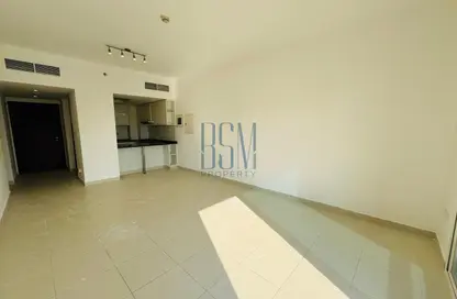 Apartment - 2 Bedrooms - 2 Bathrooms for rent in Oxford Building - District 14 - Jumeirah Village Circle - Dubai Apartment - 2 Bedrooms - 2 Bathrooms for rent in Oxford Building - District 14 - Jumeirah Village Circle - Dubai