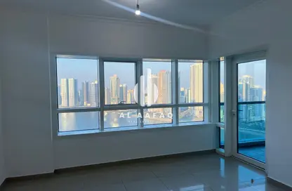 Apartment - 2 Bedrooms - 2 Bathrooms for rent in Al Khan - Sharjah