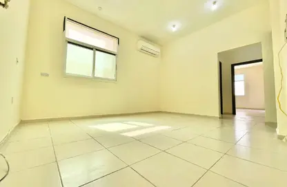 شقة - غرفة نوم - 1 حمام للايجار في مدينة شخبوط - أبوظبي