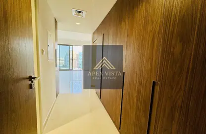 شقة - 1 حمام للايجار في زهور 2 - الزاهية - تجارية مويلح - الشارقة