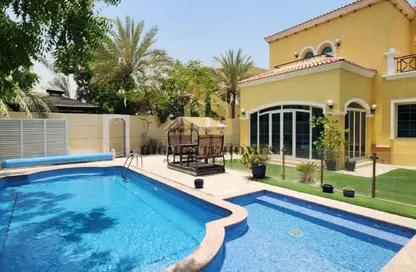 Villa - 4 Bedrooms - 5 Bathrooms for rent in Legacy - Jumeirah Park - Dubai