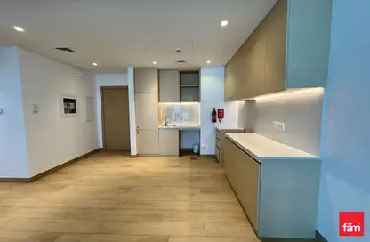 Apartment - 1 Bedroom - 1 Bathroom for rent in La Rive - Building 4 - La Mer - Jumeirah - Dubai