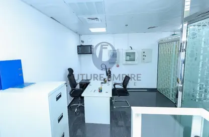 مكتب - استوديو - 1 حمام للايجار في الخليج الإداري - الخليج التجاري - دبي