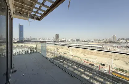 Apartment - 3 Bedrooms - 4 Bathrooms for sale in The Community - Motor City - Dubai