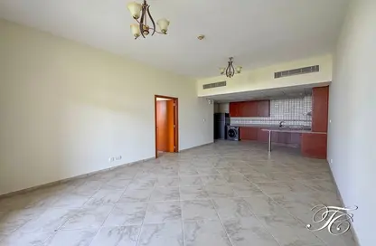 Apartment - 1 Bedroom - 2 Bathrooms for rent in Weston Court 2 - Weston Court - Motor City - Dubai