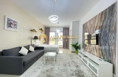 شقة - 1 حمام للبيع في جاردينيا 2 - حدائق الإمارات 1 - قرية الجميرا سركل - دبي