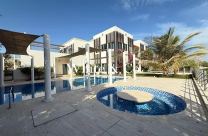 Villa - 6 Bedrooms - 7 Bathrooms for rent in Signature Villas Frond P - Signature Villas - Palm Jumeirah - Dubai
