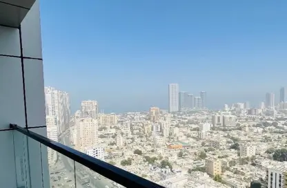 Apartment - 2 Bedrooms - 3 Bathrooms for rent in Ajman Corniche Road - Ajman