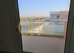 صورةشرفة لـ: تاون هاوس - 2 غرف نوم - 3 حمامات للبيع في منازل الريف 2 - السمحة - أبوظبي, صورة 1
