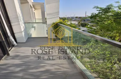 Townhouse - 3 Bedrooms - 4 Bathrooms for sale in Redwoods - Yas Acres - Yas Island - Abu Dhabi