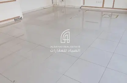 Shop - Studio - 1 Bathroom for rent in Muwaileh - Sharjah