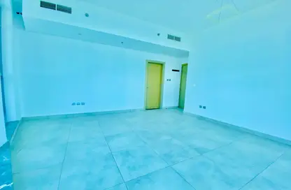 شقة - غرفة نوم - 2 حمامات للبيع في بارادايس فيو 1 - مجان - دبي لاند - دبي