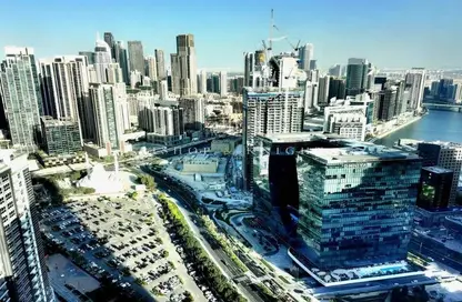 Apartment - 1 Bedroom - 2 Bathrooms for rent in West Heights 3 - Business Bay - Dubai