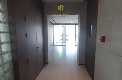 شقة - 2 غرف نوم - 3 حمامات للايجار في شقق حديقة الزاهية - الزاهية - تجارية مويلح - الشارقة