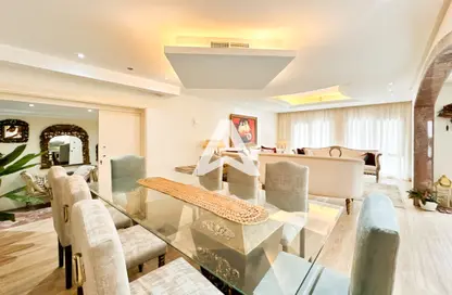 Villa - 5 Bedrooms - 6 Bathrooms for sale in Meadows 1 - Meadows - Dubai