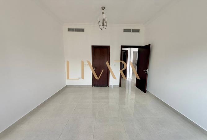 15402141 - Property Image 2