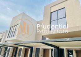 Villa - 2 bedrooms - 3 bathrooms for rent in Aldhay at Bloom Gardens - Bloom Gardens - Al Salam Street - Abu Dhabi