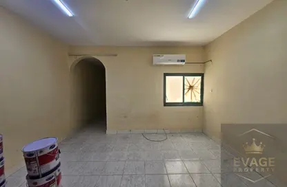 شقة - غرفة نوم - 1 حمام للايجار في 3  الروضة - الروضة - عجمان
