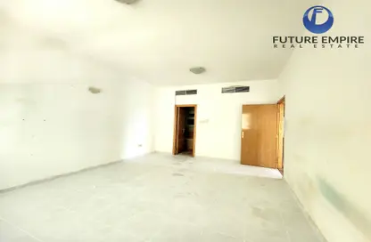 Apartment - 3 Bedrooms - 4 Bathrooms for rent in Al Meena Residence - Al Diyafah - Al Satwa - Dubai