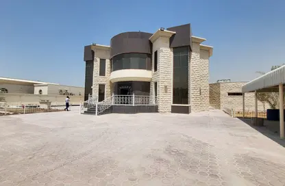 Villa - 5 Bedrooms - 7+ Bathrooms for rent in Al Qarain 1 - Al Qarain - Sharjah