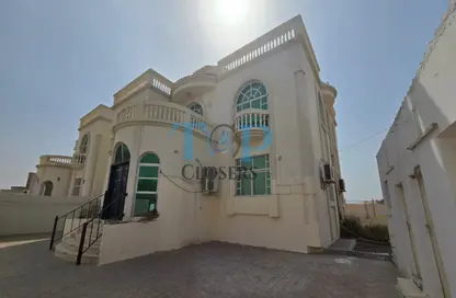 Villa - 6 Bedrooms - 7 Bathrooms for rent in Al Towayya - Al Ain