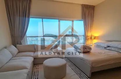 Apartment - 3 Bedrooms - 4 Bathrooms for rent in Ajman Corniche Residences - Ajman Corniche Road - Ajman