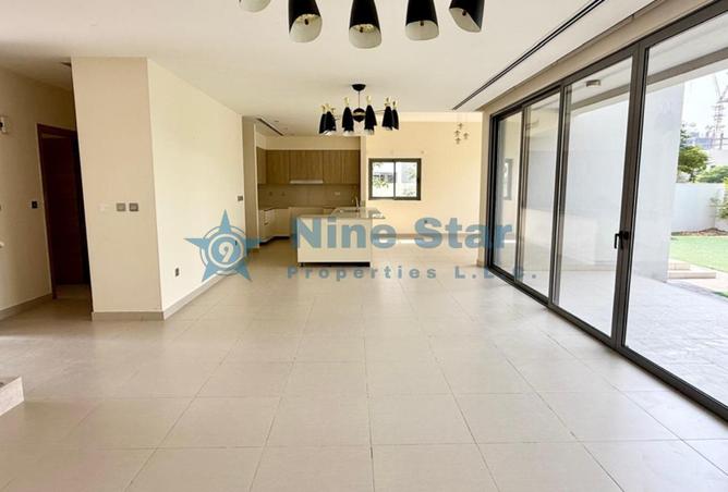 15990563 - صورة العقار 3