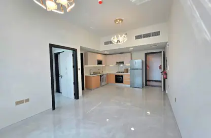 شقة - غرفة نوم - 1 حمام للايجار في سكايز من دانوب - ارجان - دبي