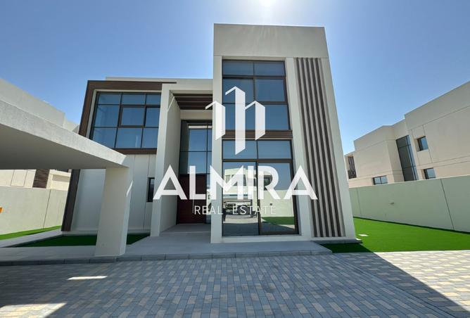 Villa - 4 Bedrooms - 6 Bathrooms for rent in Seef Al Jubail - Al Jubail Island - Abu Dhabi
