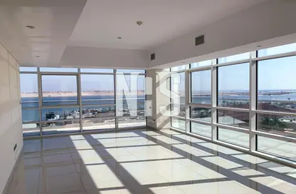 Apartment - 2 Bedrooms - 3 Bathrooms for rent in Al Marasy - Al Bateen - Abu Dhabi