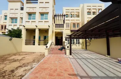 Villa - 5 Bedrooms - 7 Bathrooms for rent in Al Nahyan - Abu Dhabi