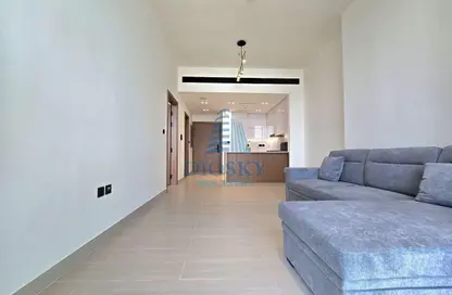 شقة - غرفة نوم - 2 حمامات للايجار في بن غاطي توليب - قرية الجميرا سركل - دبي شقة - غرفة نوم - 2 حمامات للايجار في بن غاطي توليب - قرية الجميرا سركل - دبي