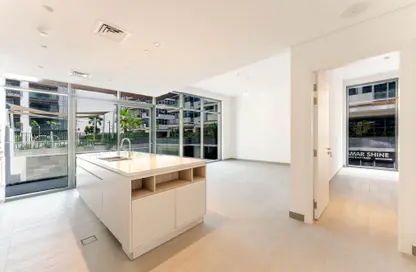 Apartment - 2 Bedrooms - 3 Bathrooms for rent in Kensington Waters A - Kensington Waters - Mohammed Bin Rashid City - Dubai