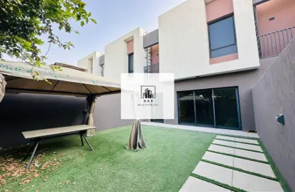 Townhouse - 2 Bedrooms - 4 Bathrooms for sale in Sarab 2 - Aljada - Sharjah