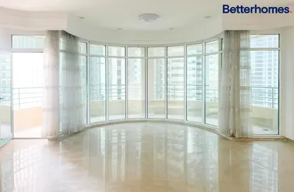 Apartment - 3 Bedrooms - 4 Bathrooms for rent in Marina Crown - Dubai Marina - Dubai