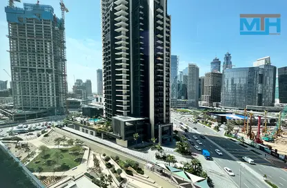 مكتب - استوديو - 2 حمامات للايجار في برج بايناري - الخليج التجاري - دبي