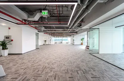 Office Space - Studio for rent in Emaar Business Park Building 3 - Emaar Business Park - Sheikh Zayed Road - Dubai