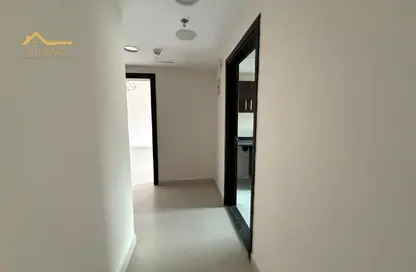 شقة - غرفة نوم - 2 حمامات للايجار في المحطة - القاسمية - الشارقة شقة - غرفة نوم - 2 حمامات للايجار في المحطة - القاسمية - الشارقة