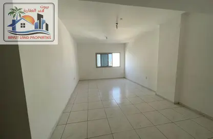 Apartment - 2 Bedrooms - 2 Bathrooms for rent in Al Butina 9 Building - Al Butina - Sharjah