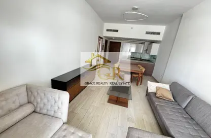 شقة - غرفة نوم - 2 حمامات للايجار في عزيزي عالية - الجداف - دبي