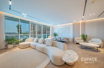Apartment - 2 Bedrooms - 4 Bathrooms for sale in Oceana Atlantic - Oceana - Palm Jumeirah - Dubai