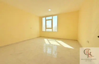 Apartment - 2 Bedrooms - 2 Bathrooms for rent in Shakhbout City - Abu Dhabi