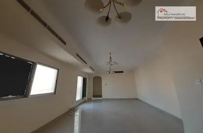 Empty Room image for: Penthouse - 4 Bedrooms - 5 Bathrooms for rent in Al Mushrif - Abu Dhabi, Image 1