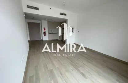 Apartment - 1 Bedroom - 1 Bathroom for rent in Waters Edge - Yas Island - Abu Dhabi