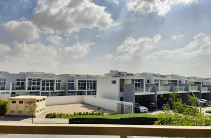 Townhouse - 3 Bedrooms - 3 Bathrooms for rent in Victoria 2 - Damac Hills 2 - Dubai